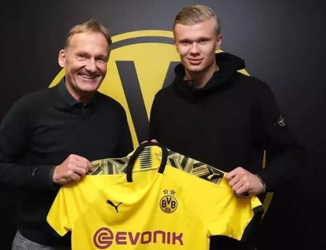 官方：珀斯光荣正式任命亚当·格里菲斯为主教练（官宣：珀斯光荣任命亚当·格里菲斯为主帅）