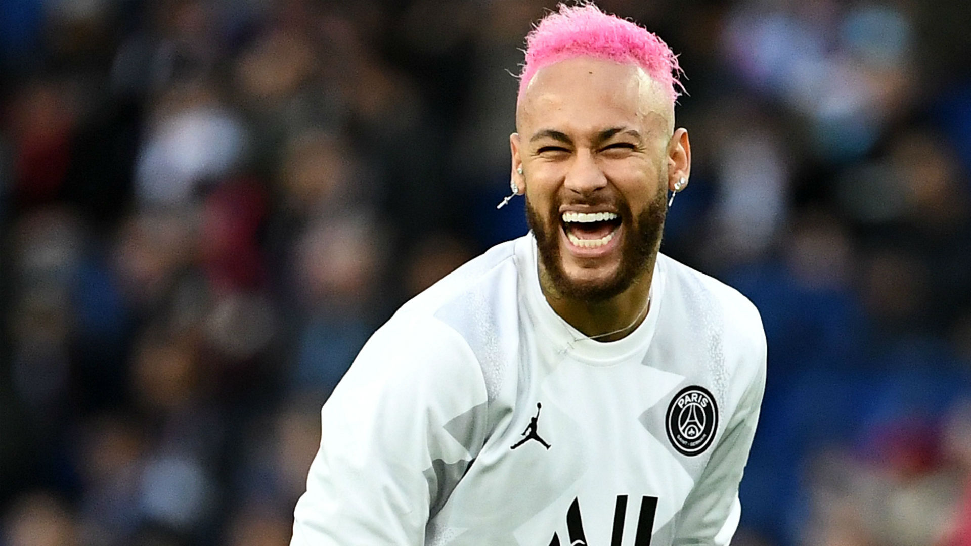 天空体育：谢什科膝盖受伤，或将错过斯洛文尼亚的世预赛