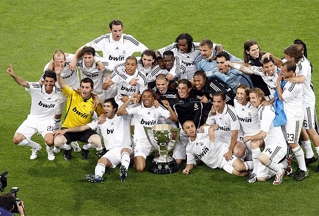 马卡：维尼修斯和皇马续约谈判远未达成，期限与年薪上有分歧