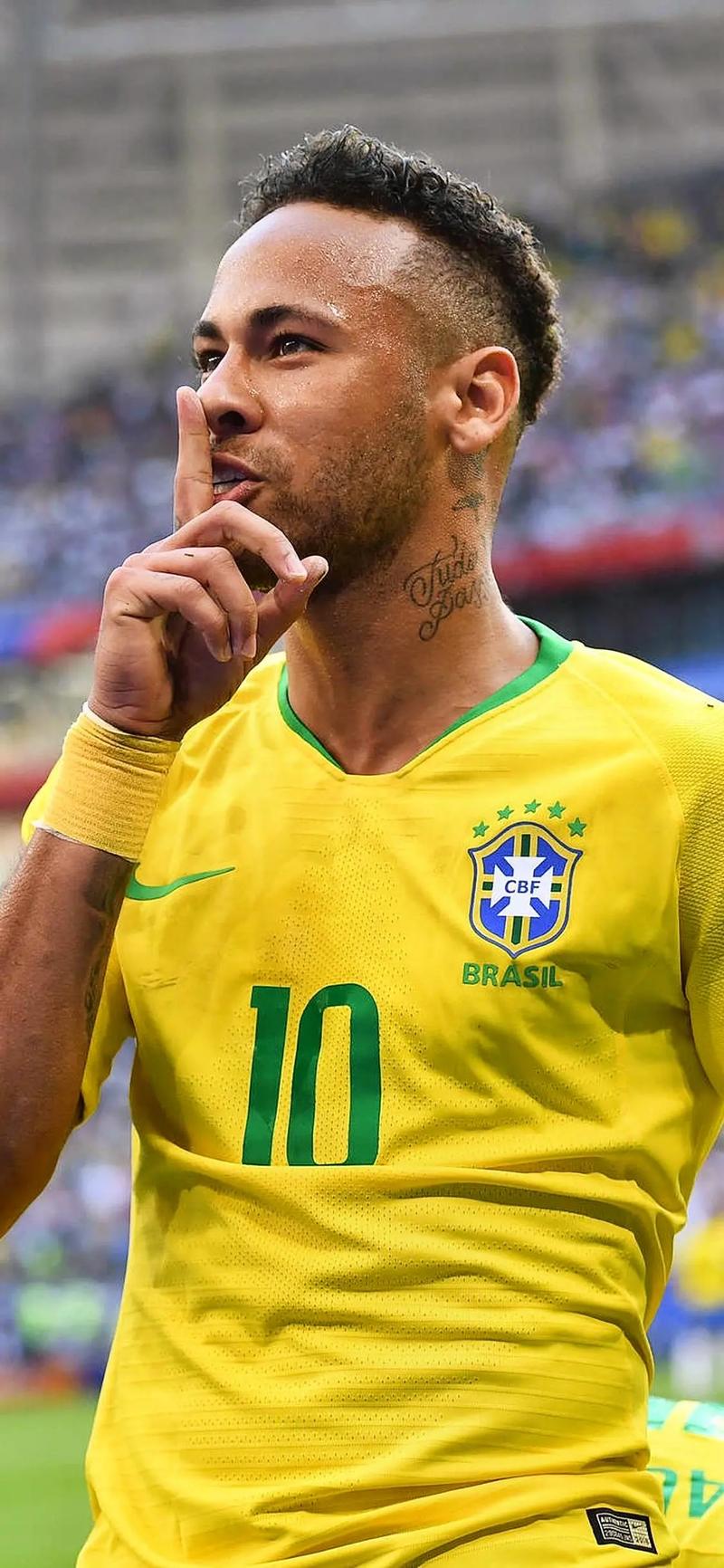 “谁将赢得本赛季的欧冠？” 安切洛蒂：“我的皇家马德里”